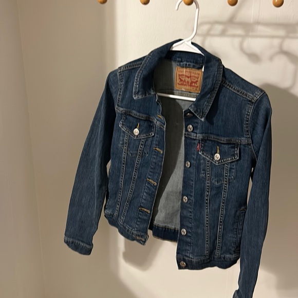 Levi’s Jean jacket - Picture 1 of 4